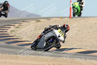 media/Oct-04-2025-CVMA (Sat) [[408bcdd6e4]]/Race 10-Amateur Supersport Middleweight/